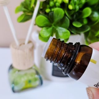 자연의 향으로 셀프 아로마테라피! 그리니프 퓨어에센셜오일 13종 (랜덤) — 5점을 준 리뷰어가 2024년 1월 올린 사용 사진