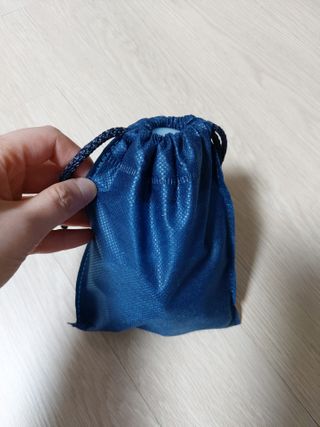 메디미케이알 커핑테라피 실리콘부항마사지 리프팅 페이스+바디 안티 셀룰 라이트 6pcs — 4점을 준 리뷰어가 2021년 2월 올린 사용 사진
