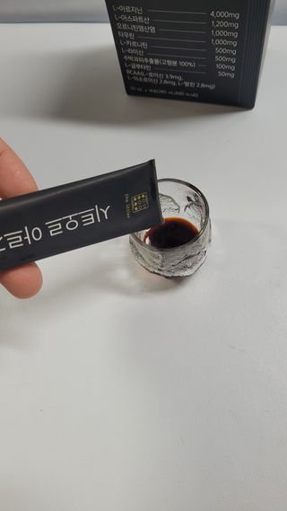 더리틀스 시트오르 아르기닌부스터 — 4점을 준 리뷰어가 2022년 11월 올린 사용 사진