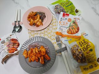굽네몰 [굽네] 소맛닭X하프라이스 든든 한끼 세트 10팩 — 5점을 준 리뷰어가 2021년 6월 올린 사용 사진