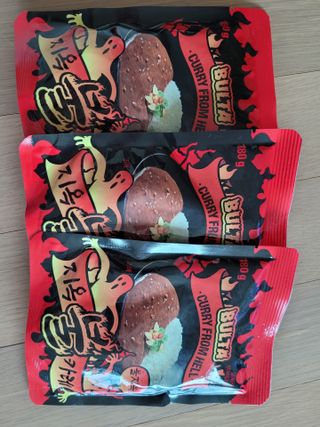 불타 지옥불카레 불지옥맛 180g x 3봉 — 4점을 준 리뷰어가 2021년 6월 올린 사용 사진
