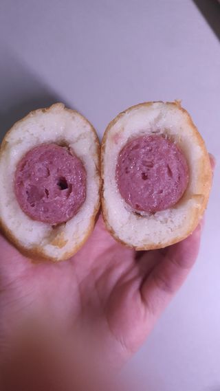 오마뎅 한우핫도그 — 5점을 준 리뷰어가 2021년 5월 올린 사용 사진
