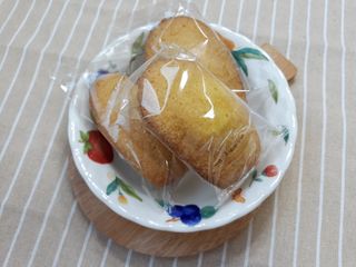 [메종콜리브리] 프랑스 마들렌 메종콜리브리 플레인 마들렌 2팩 — 4점을 준 리뷰어가 2022년 1월 올린 사용 사진