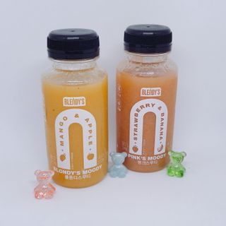 BLENDY'S 핑크 스무디+블론디 스무디 — 5점을 준 리뷰어가 2022년 4월 올린 사용 사진