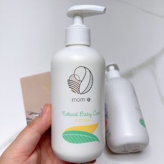 mom e 맘이 내추럴 베이비 케어 샴푸앤바스+로션 — 5점을 준 리뷰어가 2021년 1월 올린 사용 사진