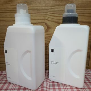 [생활공작소] 섬유유연제 + 세탁세제 1.5L 릴리향 — 5점을 준 리뷰어가 2021년 2월 올린 사용 사진
