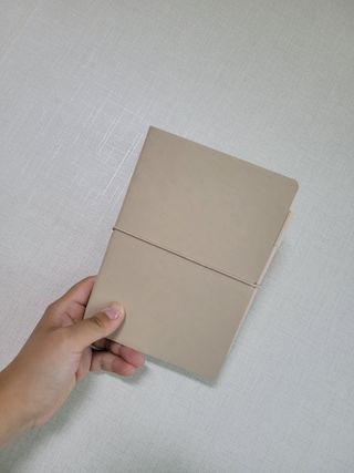 리훈 2022년 이야기다이어리 그란데 하반기(7-12월, 6개월) — 5점을 준 리뷰어가 2022년 6월 올린 사용 사진