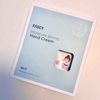 파시 FASCY 高保湿ハンドクリーム40ml+80ml セット — 5점을 준 리뷰어가 2021년 8월 올린 사용 사진