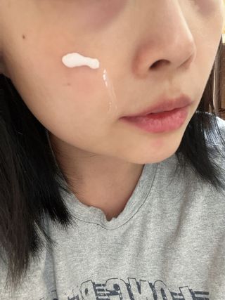 리엔케이 핑크 볼륨 래디언스 컬러크림 에디션 — 5점을 준 리뷰어가 2022년 12월 올린 사용 사진