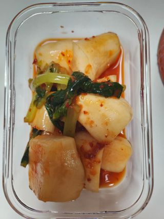 셰프애찬 알타리김치 총각김치 1kg — 5점을 준 리뷰어가 2022년 10월 올린 사용 사진