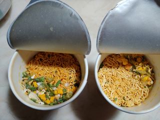 NISSIN 닛신 컵누들  4종 - 씨푸드오리지날, 씨푸드 스파이시, 씨푸드 커리, 씨푸드 XO소스 — 5점을 준 리뷰어가 2021년 11월 올린 사용 사진