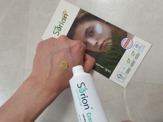 건선/아토/습진/민감성 피부 천연보습진정크림 소리온 크림 & 센시티브 크림 50g — 3점을 준 리뷰어가 2022년 1월 올린 사용 사진