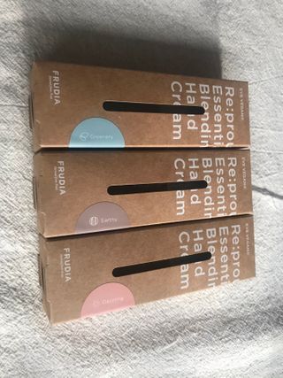 [후르디아] 끈적임 없는 착한성분 비건  핸드크림 3종 — 4점을 준 리뷰어가 2021년 1월 올린 사용 사진