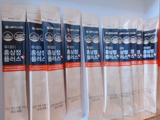 서울약사신협_투데이홍삼정플러스스틱_10g x 30포 — 5점을 준 리뷰어가 2021년 2월 올린 사용 사진