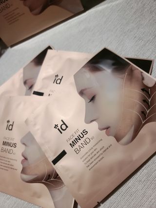 아이디플라코스메틱 아이디 페이스핏 마이너스 밴드 v2 — 3점을 준 리뷰어가 2020년 12월 올린 사용 사진