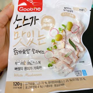 굽네몰 [굽네] 소스가 맛있는 닭가슴살 슬라이스 4종 — 5점을 준 리뷰어가 2021년 12월 올린 사용 사진