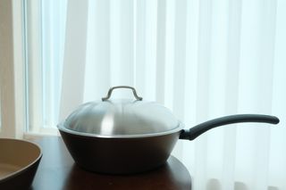 모멘토 마론 프라이팬 26cm 3종 (26cm팬/26cm웍팬/호환 스티머+돔뚜껑) — 5점을 준 리뷰어가 2022년 9월 올린 사용 사진