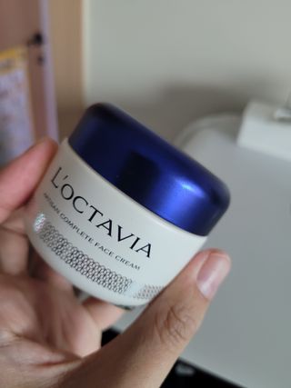 록타비아 Artisan Complete Face Cream — 5점을 준 리뷰어가 2023년 10월 올린 사용 사진
