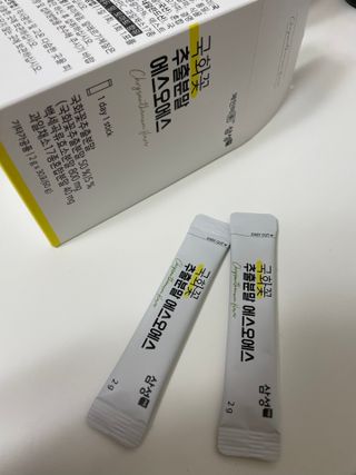 체인미 국화꽃 추출분말 에스오에스 곡류효소 과일채소 17종 혼합 분말 스틱 — 5점을 준 리뷰어가 2021년 11월 올린 사용 사진