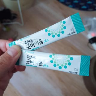 프리마인 유산균 국가지정연구소 선정, 살아있는 생유산균 200억 마리의 힘. 유산균n굿바이옴플러스 — 4.5점을 준 리뷰어가 2021년 9월 올린 사용 사진