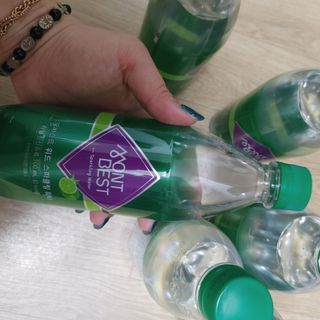 몽베스트 Montbest with Sparkling water Lime20병 — 5점을 준 리뷰어가 2022년 7월 올린 사용 사진