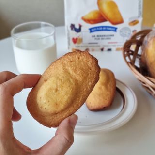 [메종콜리브리] 프랑스 마들렌 메종콜리브리 플레인 마들렌 2팩 — 4.5점을 준 리뷰어가 2022년 1월 올린 사용 사진