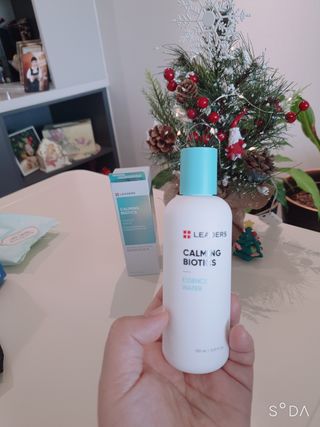 리더스코스메틱 리더스 카밍 바이오틱스 에센스 워터 — 5점을 준 리뷰어가 2021년 12월 올린 사용 사진