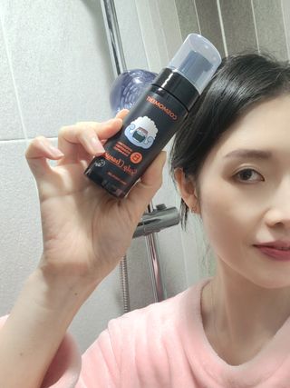 코스모먼트 부스티모 부스팅샴푸60ml + 비듬세정 진정샴푸50ml — 5점을 준 리뷰어가 2021년 11월 올린 사용 사진