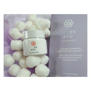 AYU25[아유트웬티파이브]다마스크로즈워터 베이스 천연 수분 촉촉 크림 — 5점을 준 리뷰어가 2021년 4월 올린 사용 사진