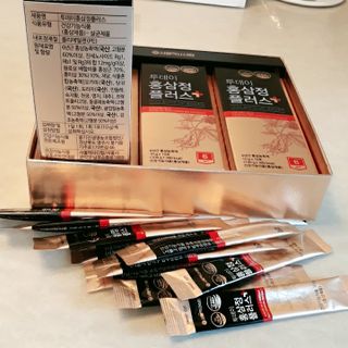 서울약사신협_투데이홍삼정플러스스틱_10g x 30포 — 5점을 준 리뷰어가 2021년 7월 올린 사용 사진