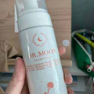 MF프리 [닥터문] 유산균 락토케어 질경초 여성청결제 200ml (폼타입) — 5점을 준 리뷰어가 2022년 7월 올린 사용 사진