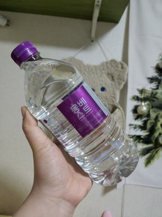 몽베스트 MONTBEST 1L 12입 — 5점을 준 리뷰어가 2022년 4월 올린 사용 사진