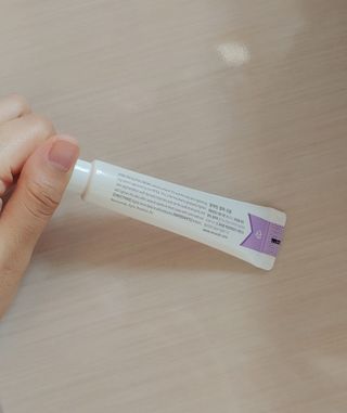 이엔코스 알부틴 알파 화이트닝크림 — 4점을 준 리뷰어가 2021년 3월 올린 사용 사진