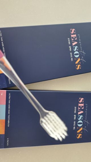 에브리모먼트 에브리 모먼트 칫솔 Every moment toothbrush — 4점을 준 리뷰어가 2022년 5월 올린 사용 사진