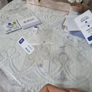 아클리브 Premium 항균 항바이러스 액정 보호필름(iPhone) — 5점을 준 리뷰어가 2022년 1월 올린 사용 사진