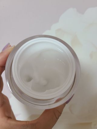 피부미 골드베릴 미라클페어 세레이징 퍼밍 크림 50ml — 5점을 준 리뷰어가 2021년 9월 올린 사용 사진