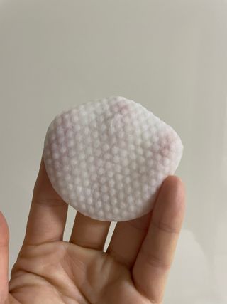 랑벨 비타 에너지 잡티 앰플 패드 65매 (투명하고 밝은 얼굴 광채패드) — 5점을 준 리뷰어가 2022년 5월 올린 사용 사진