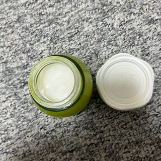 [후르디아] 민감피부 수분크림 비건 아보카도 크림 — 5점을 준 리뷰어가 2022년 12월 올린 사용 사진