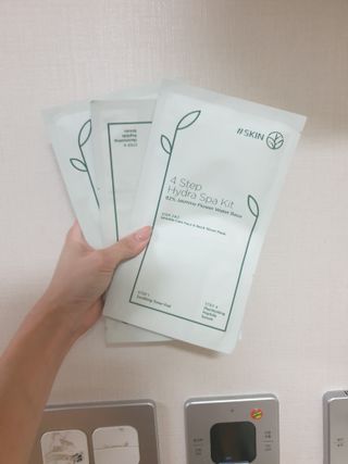 태그스킨 4스텝 주름개선 피부미백 영양 마스크팩 3개 세트(최신버전) — 5점을 준 리뷰어가 2022년 7월 올린 사용 사진