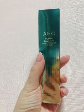 [NEW 탄력유턴 아이크림] AHC 유스 래스팅 리얼 아이크림 포 페이스 — 5점을 준 리뷰어가 2021년 3월 올린 사용 사진