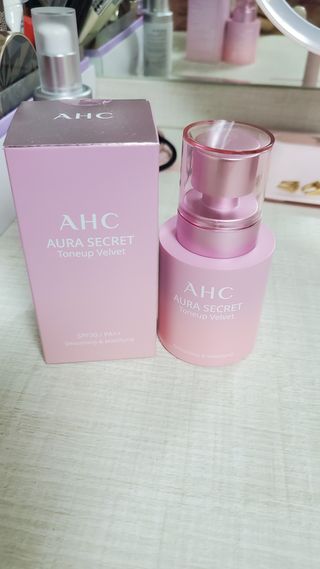 AHC 아우라 시크릿 톤업 벨벳 — 4.5점을 준 리뷰어가 2021년 4월 올린 사용 사진