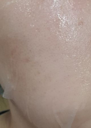 리더스코스메틱 리더스 메디유 더블 히알론10 수딩 마스크 — 5점을 준 리뷰어가 2021년 10월 올린 사용 사진