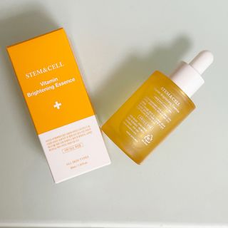 체르엠 스템앤셀 비타민 브라이트닝 에센스 30ml 1개 — 5점을 준 리뷰어가 2021년 9월 올린 사용 사진