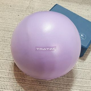 [트라택] 홈 필라테스 SET [미니짐볼+웨이트볼(0.5kg&1kg+요가블럭] — 5점을 준 리뷰어가 2022년 7월 올린 사용 사진