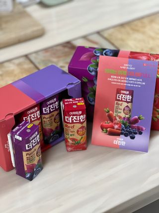 [롯데칠성] 야채듬뿍 더'진한 [롯데칠성] 야채는 이제 COLORFULL! 야채듬뿍  더 진한 레드 4개 +퍼플 4개 (총 8개) — 5점을 준 리뷰어가 2023년 6월 올린 사용 사진