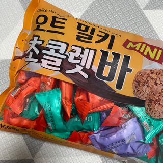 델리스 오트 밀키 초콜릿 바 — 5점을 준 리뷰어가 2022년 3월 올린 사용 사진