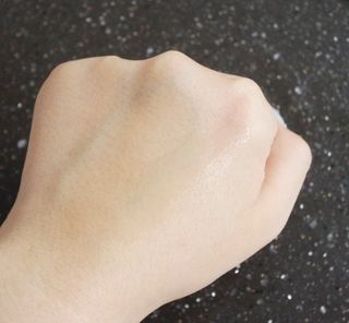 냉장고에 넣어요, 붉은 트러블 피부 다음날 진정되요 [버진팜스 푸딩수딩아토] — 5점을 준 리뷰어가 2021년 8월 올린 사용 사진