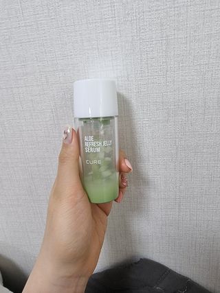 김정문알로에 큐어 큐어 알로에 리프레쉬 젤리 세럼, 큐어 알로에 하이드로 젤리 크림 — 4점을 준 리뷰어가 2021년 4월 올린 사용 사진
