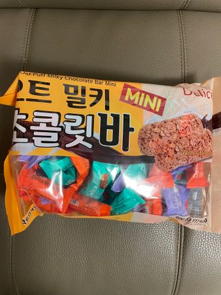 델리스 오트 밀키 초콜릿 바 — 5점을 준 리뷰어가 2022년 4월 올린 사용 사진
