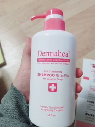 더마힐 헤어 컨디셔닝 샴푸 릴렉스 500ml — 5점을 준 리뷰어가 2021년 1월 올린 사용 사진